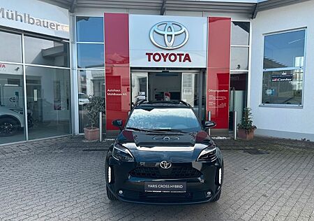 Toyota Yaris Cross Hybrid FWD Team Deutschland