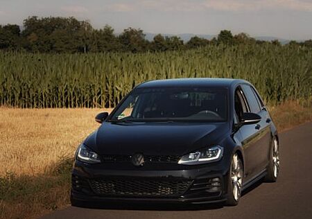 VW Golf Volkswagen 2.0 TDI GTD absoluter Hingucker