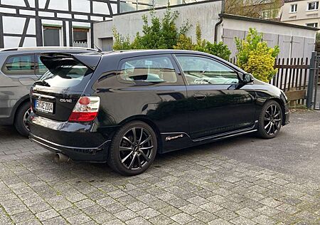Honda Civic +1.6i+Sport