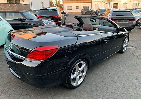 Opel Astra 2.0 Turbo Edition 125kW