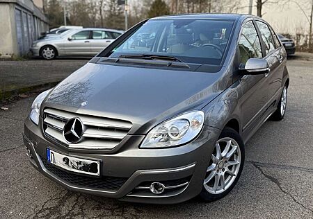 Mercedes-Benz B 180 Autotronic SPORT EDITION