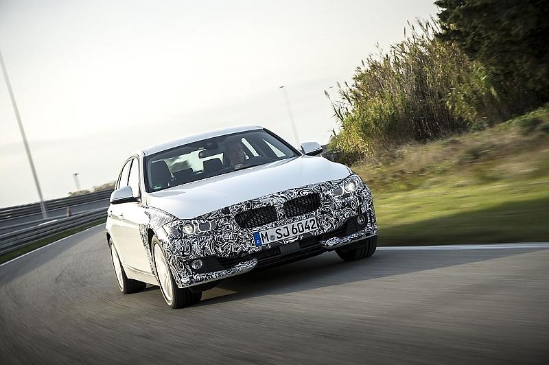 Der BMW 3er Plug in Hybrid hat 245 PS