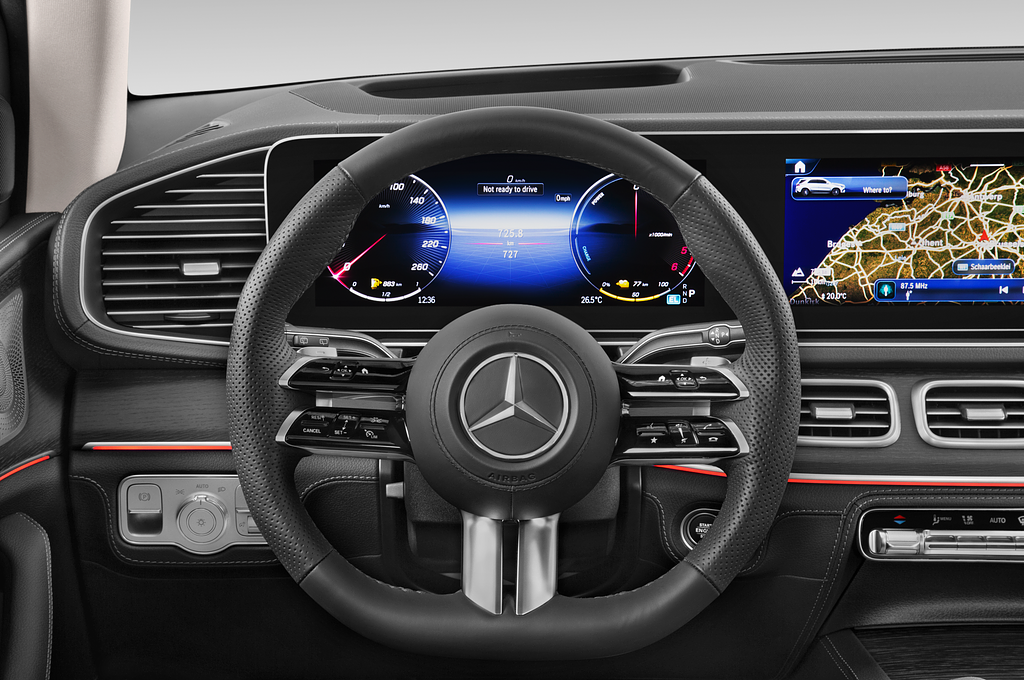 Mercedes GLE (Baujahr 2024) 350 de AMG Line 5 Türen Lenkrad