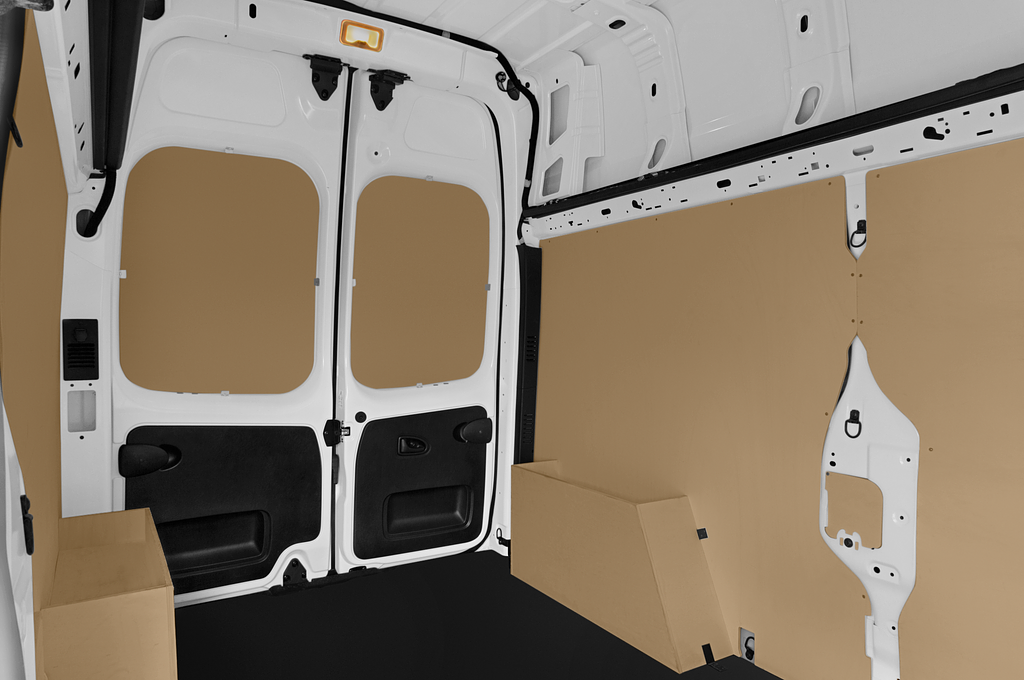 Renault Trafic (Baujahr 2023) Komfort 4 Türen Rücksitze