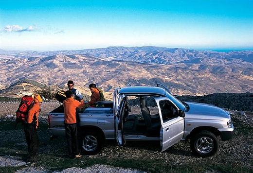 MAZDA B 2500 (1999 - 2006) B 2500 M-Midl